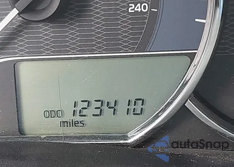 2014 Toyota Corolla L/Le/Le Plus/Le Premium/S/S Plus/S Premium из США, поврежденный, VIN 2T1BURHE4EC204184